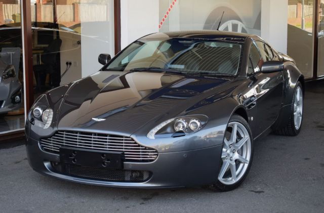 ASTON MARTIN VANTAGE 4.3 V8 MANUAL